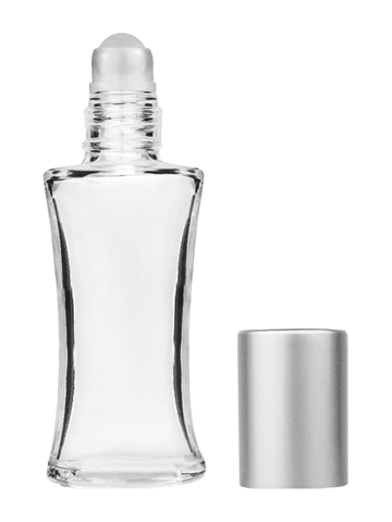 Daisy design 10ml, 1/3oz Clear glass bottle with plastic roller ball plug and matte silver cap.